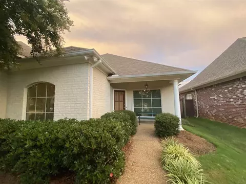 273 Lighthouse Ln, Brandon, MS 39047 photo 2