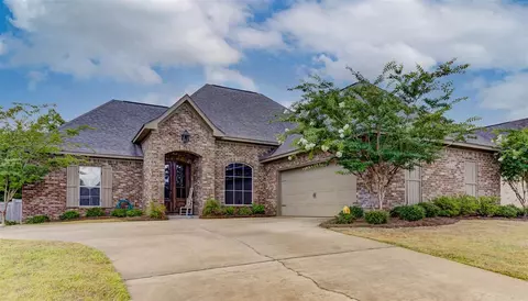 114 Germany Dr, Canton, MS 39046 photo 1