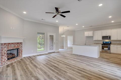 553 Silver Hl, Pearl, MS 39208 photo 5