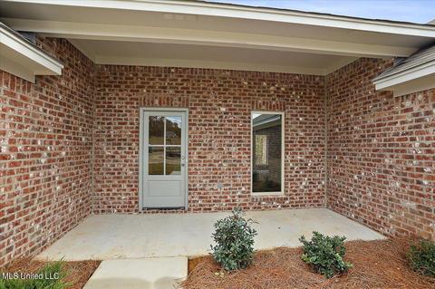 553 Silver Hl, Pearl, MS 39208 photo 2