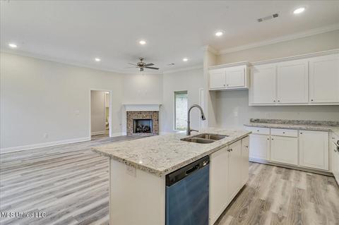 547 Silver Hl, Pearl, MS 39208 photo 11