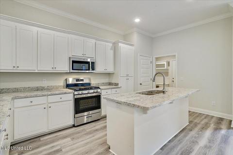 547 Silver Hl, Pearl, MS 39208 photo 10