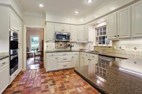 1425 Fontaine Dr, Jackson, MS 39211 photo 6