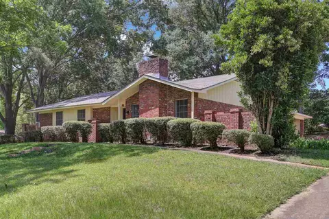 14 Cedar Cv, Brandon, MS 39042 photo 2