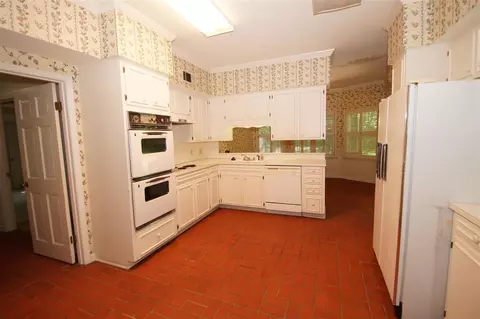 4806 Northampton Dr, Jackson, MS 39211 photo 7