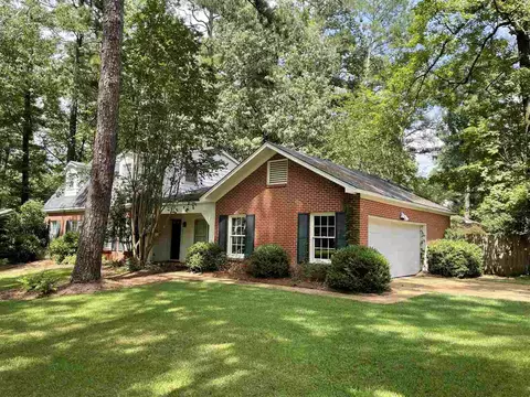 4806 Northampton Dr, Jackson, MS 39211 photo 3