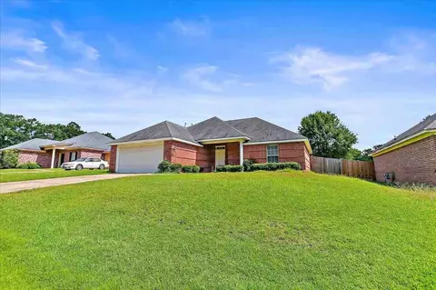 332 Greystone Pte, Terry, MS 39170 photo 2