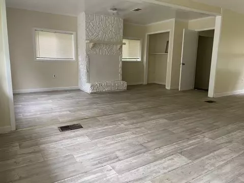 2785 Pinebrook Dr, Jackson, MS 39212 photo 2
