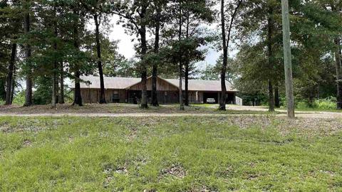 834 Lawrence Ebenezer Rd, Lawrence, MS 39336 photo 1