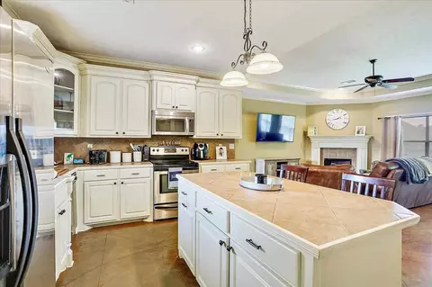 909 Caitlin Cv, Brandon, MS 39047 photo 11