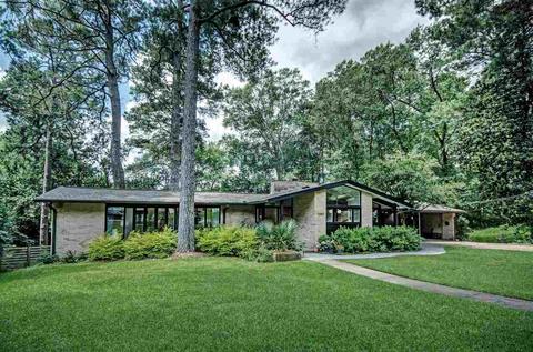 1447 Douglass Dr, Jackson, MS 39211 photo 3