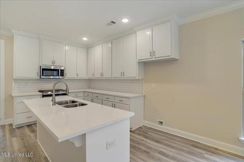 815 Long Leaf Cir, Brandon, MS 39042 photo 9
