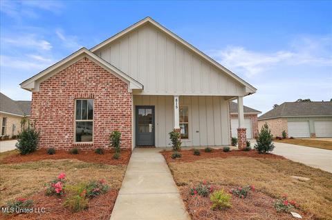 815 Long Leaf Cir, Brandon, MS 39042 photo 1