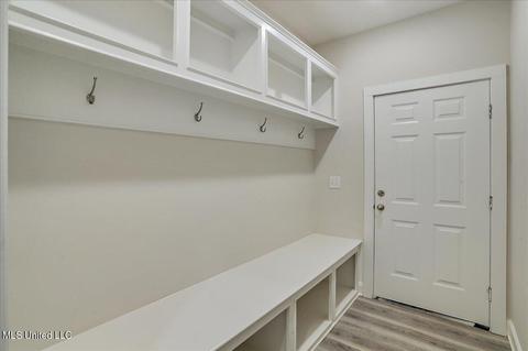 815 Long Leaf Cir, Brandon, MS 39042 photo 17