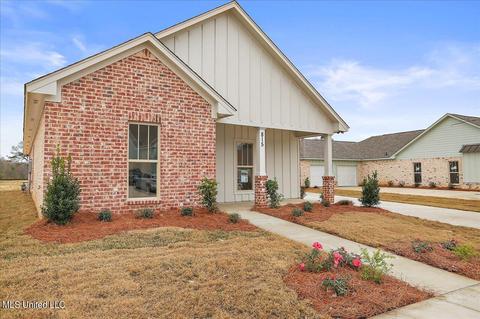 815 Long Leaf Cir, Brandon, MS 39042 photo 2