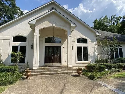 225 Valley Rd, Ridgeland, MS 39157 photo 2