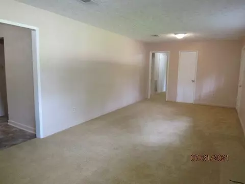 512 Meadowview Dr, Jackson, MS 39206 photo 3