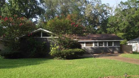 5356 Jamaica Dr, Jackson, MS 39211 photo 1