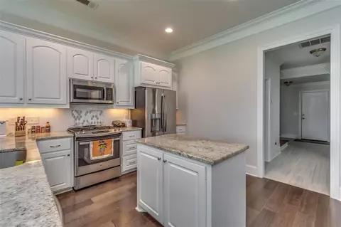 126 Essen Ln, Madison, MS 39110 photo 14