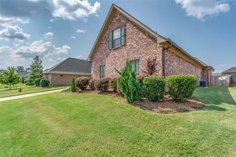 126 Essen Ln, Madison, MS 39110 photo 6