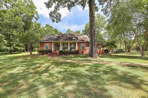215 Memory Oaks Dr, Raymond, MS 39154 photo 1