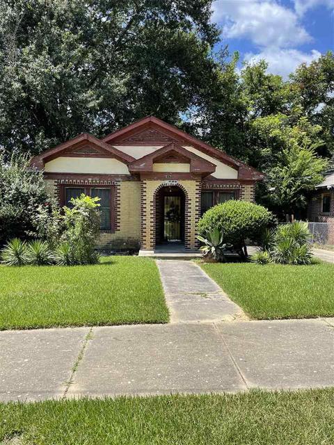 517 Hemlock St, Jackson, MS 39203 photo 1