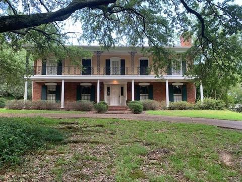 2470 Meadowbrook Rd, Jackson, MS 39211 photo 1