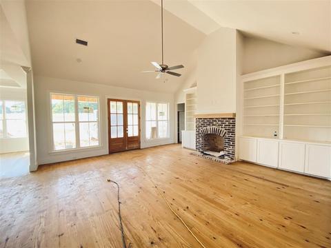 335 Driftwood Ln, Florence, MS 39073 photo 4