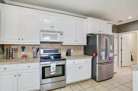340 Cherry Bark Dr, Brandon, MS 39047 photo 11