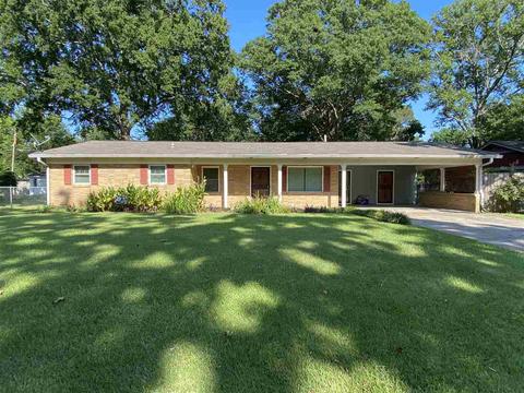 146 Queen Victoria Ln, Jackson, MS 39209 photo 1