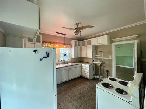 339 E Fulton St, Canton, MS 39046 photo 5