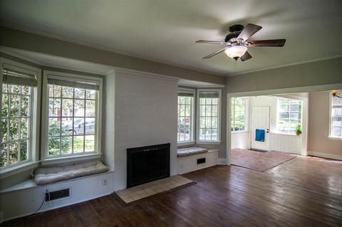 1209 Rose Hill Cir, Jackson, MS 39202 photo 9