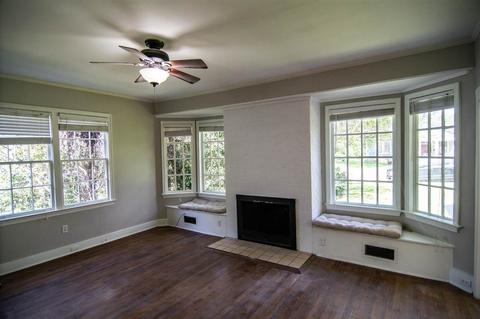1209 Rose Hill Cir, Jackson, MS 39202 photo 8