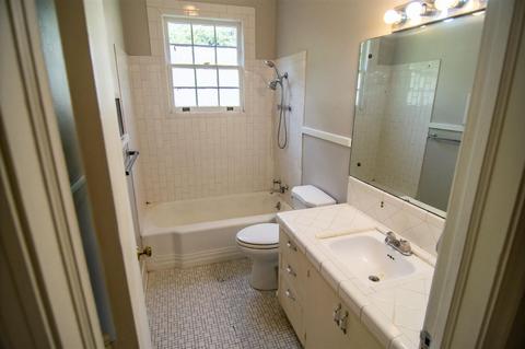 1209 Rose Hill Cir, Jackson, MS 39202 photo 21