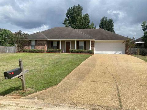 806 Austin Ct, Florence, MS 39073 photo 1