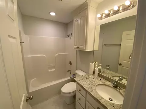 235 Cherry Bark Dr, Brandon, MS 39047 photo 16