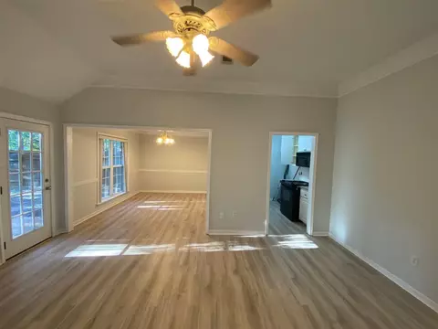 235 Cherry Bark Dr, Brandon, MS 39047 photo 3