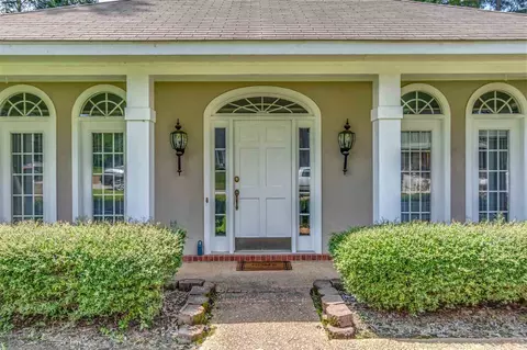 1011 Preston Dr, Brandon, MS 39047 photo 2