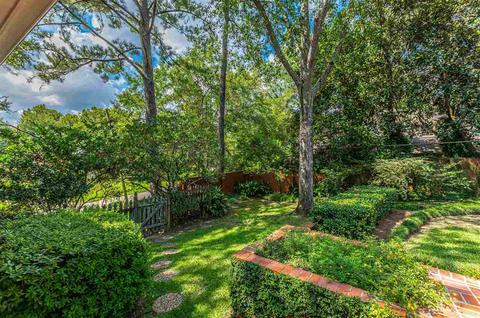 2406 Lake Cir, Jackson, MS 39211 photo 43
