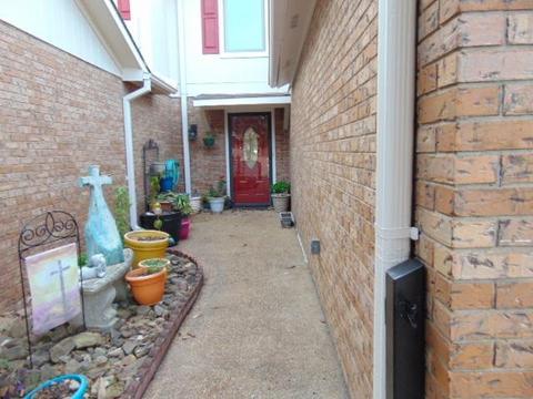 417 Lakebend Pl, Brandon, MS 39042 photo 2