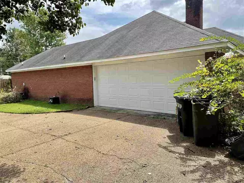 105 Holmar Dr, Brandon, MS 39047 photo 3