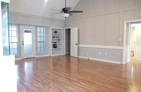 219 Dublin Ct, Brandon, MS 39047 photo 4