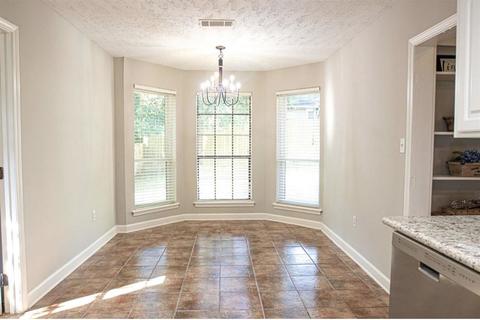 219 Dublin Ct, Brandon, MS 39047 photo 8