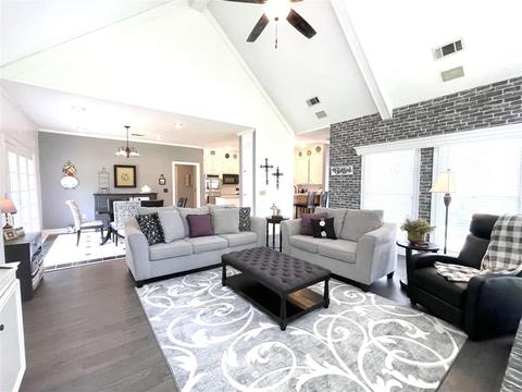 716 Oak Trl, Canton, MS 39046 photo 16