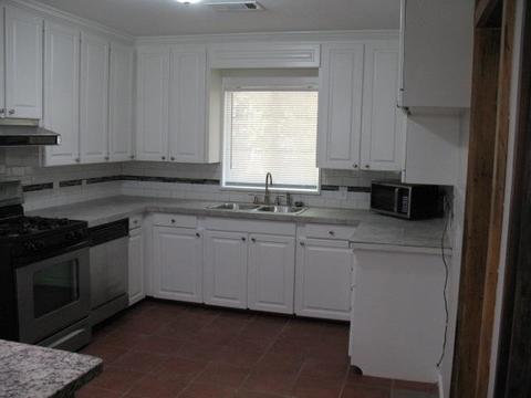 4412 Forest Park Dr, Jackson, MS 39211 photo 9