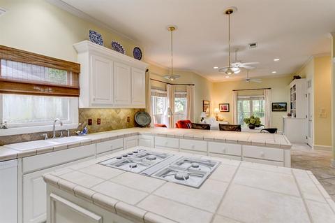 5379 Carolwood Dr, Jackson, MS 39211 photo 14