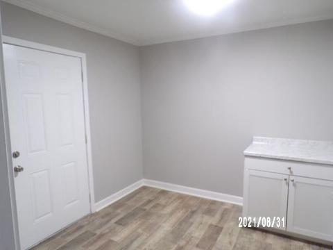 5952 Waverly Dr, Jackson, MS 39206 photo 10