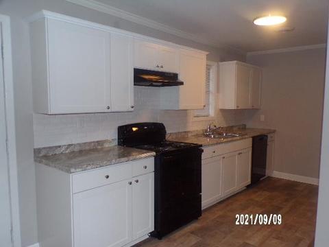 5952 Waverly Dr, Jackson, MS 39206 photo 3