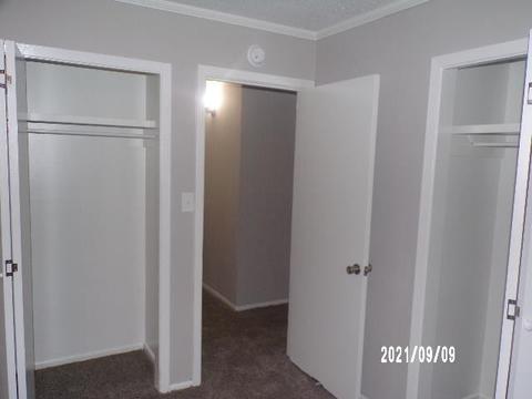 5952 Waverly Dr, Jackson, MS 39206 photo 12