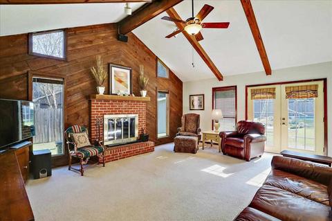 204 Pebble Brook Dr, Clinton, MS 39056 photo 5